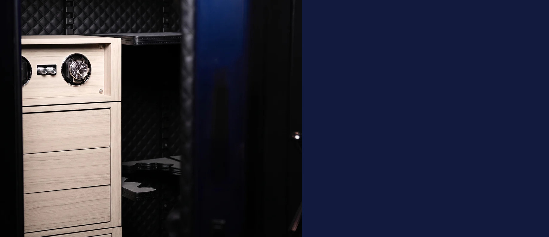 Modular shelving. Premium Finishes. Pro Flex® personalization in Columbia